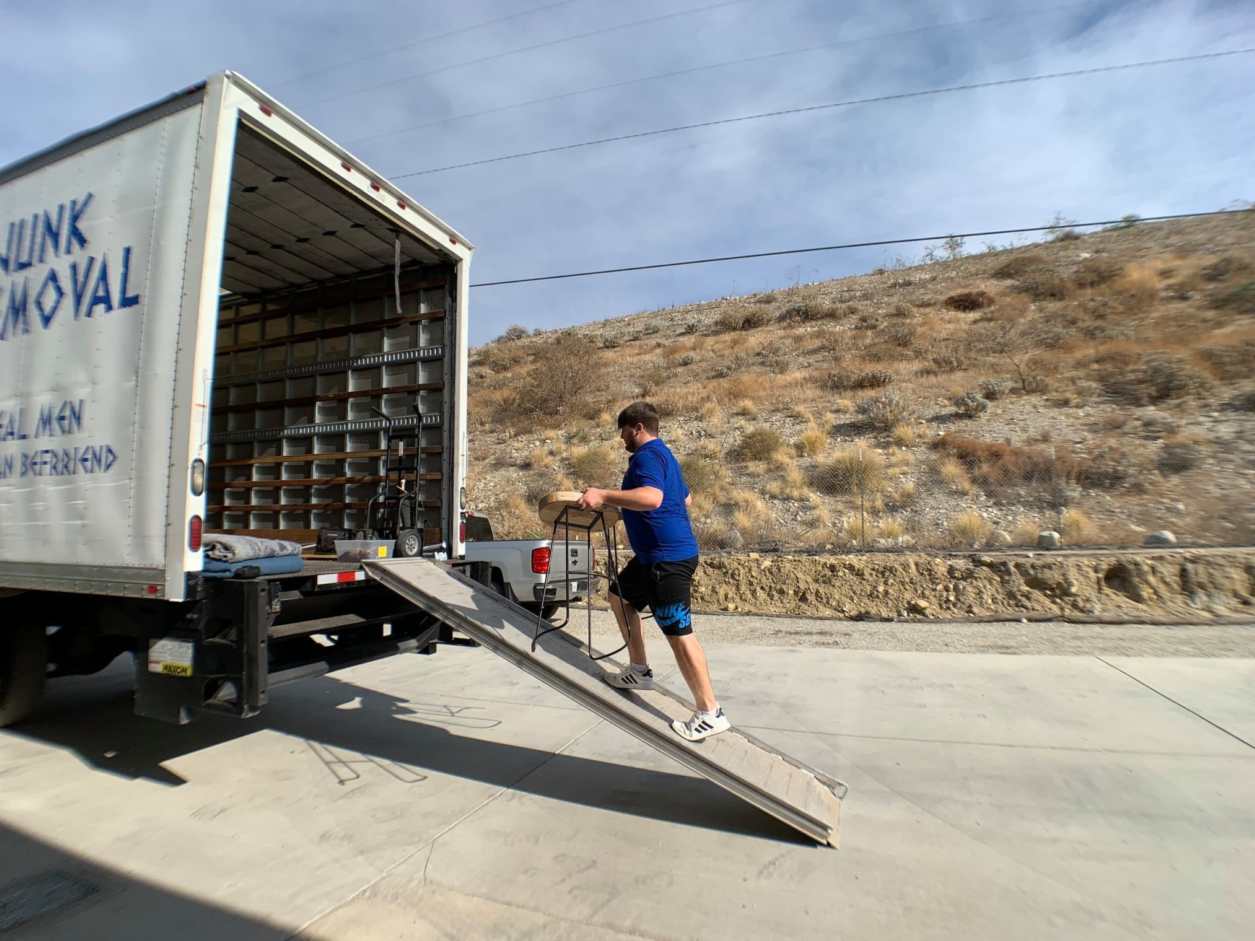 Redlands, CA Piano Moving Specialists